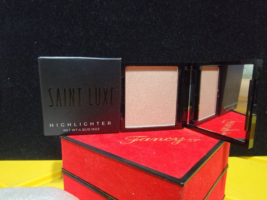 HIGHLIGHTER SAINT LUXE